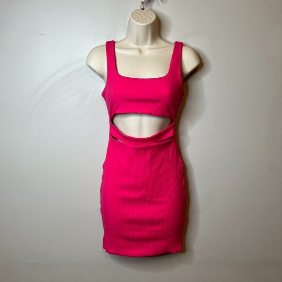 Princess Polly Runaway Pink Mini Dress (4) - Picture 2 of 9